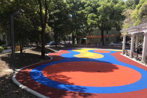 幼兒園EPDM