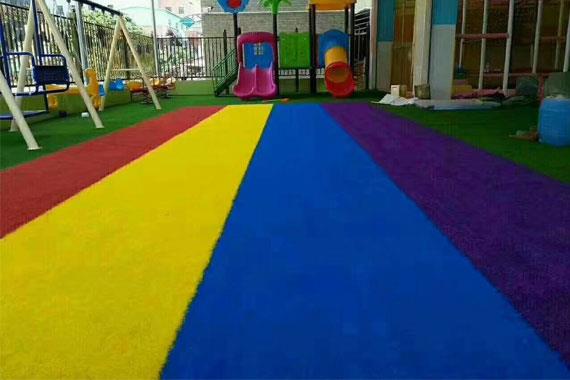 幼兒園人造草坪
